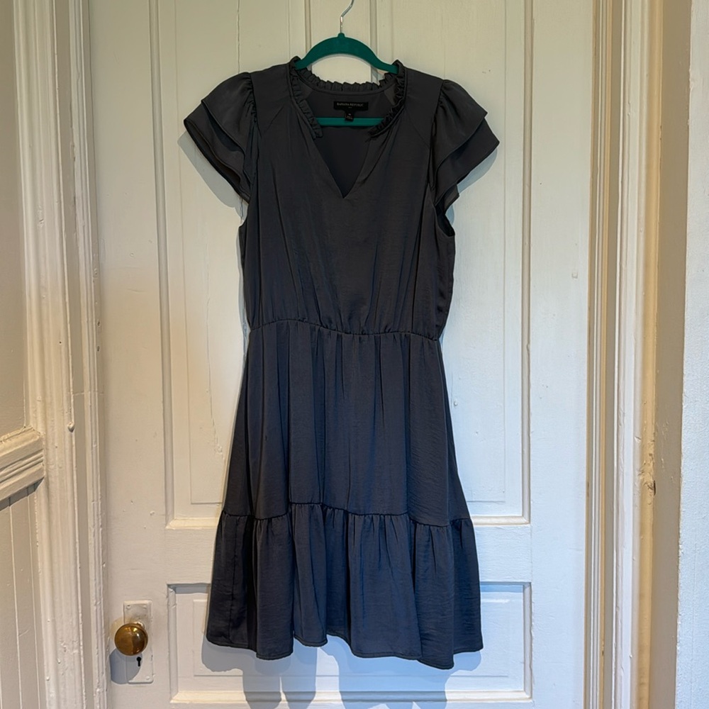 Banana Republic Gray Dress Size: Medium